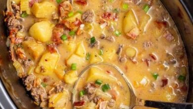Slow Cooker Creamy Potato Bacon Soup