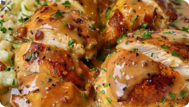 SMOTHERED CHICKEN