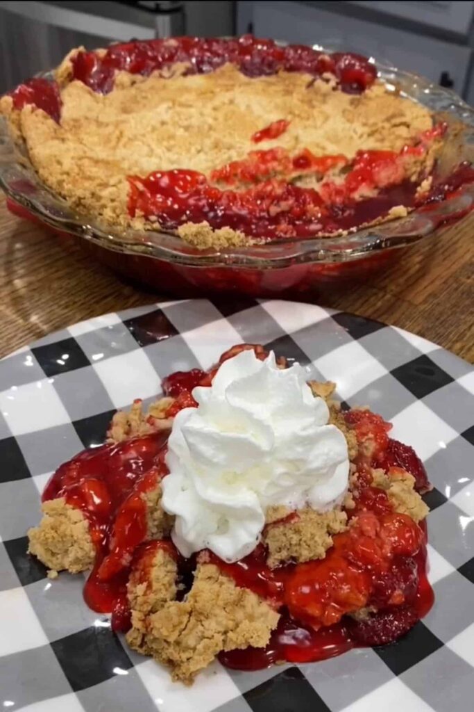 easy strawberry crumble