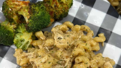 Crockpot Garlic Parmesan Chicken Pasta