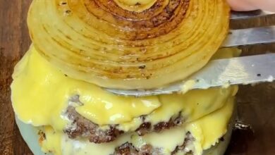 Onion Wrapped Flying Dutchman Burger