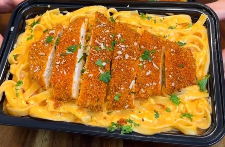 Crispy Buffalo Chicken Alfredo