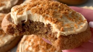 Soft Biscoff Cookies with Biscoff Buttercream Icing