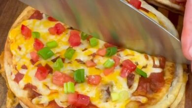 Taco Bell Style Mexican Pizzas