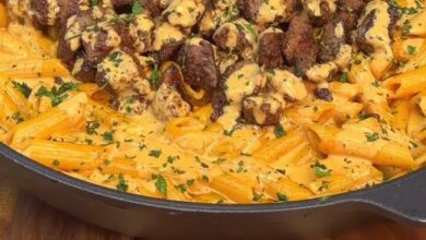Creamy Garlic Butter Steak Pasta