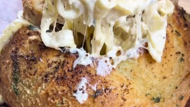 Alfredo Bread Bowl