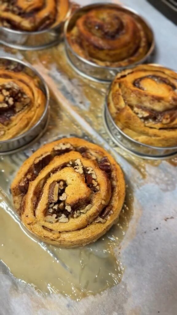 Bakery-Style Praline Cinnamon Rolls (Easy & Gooey!)