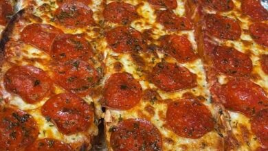 Homemade Pepperoni Garlic Bread