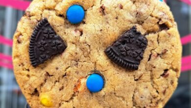 M&M Oreo Chocolate Chip Cheesecake Filled Cookies