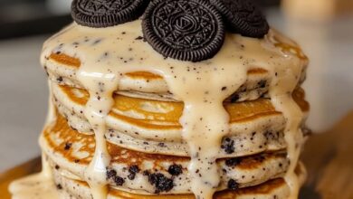Oreo Pancakes with Creamy Glaze