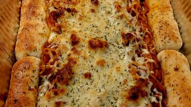 Baked Spaghetti with Stuffed Breadsticks