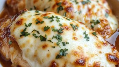 Slow Cooker Cheesy Mozzarella Chicken