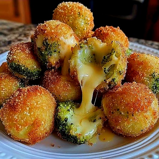 Crispy Broccoli Cheese Bites
