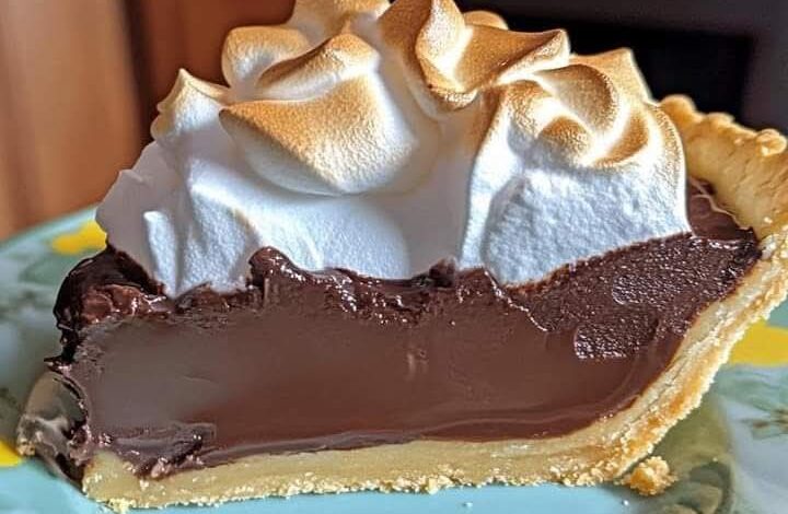 Old-Fashioned Chocolate Pie