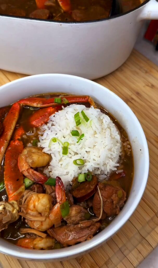 Mouthwatering Seafood Gumbo