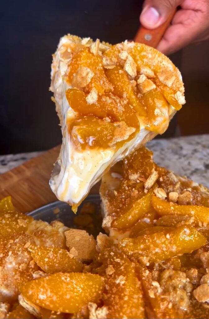 No Bake Peach Cobbler Cheesecake