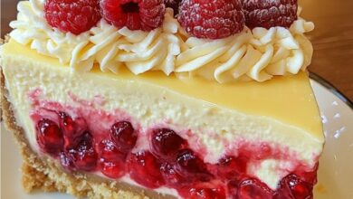 Raspberry White Chocolate Cheesecake
