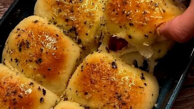 Cheesy Stuffed Pizza Bites