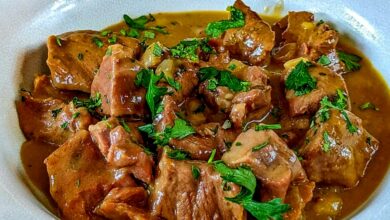 Easy Crockpot Beef Tips with Gravy Recipe