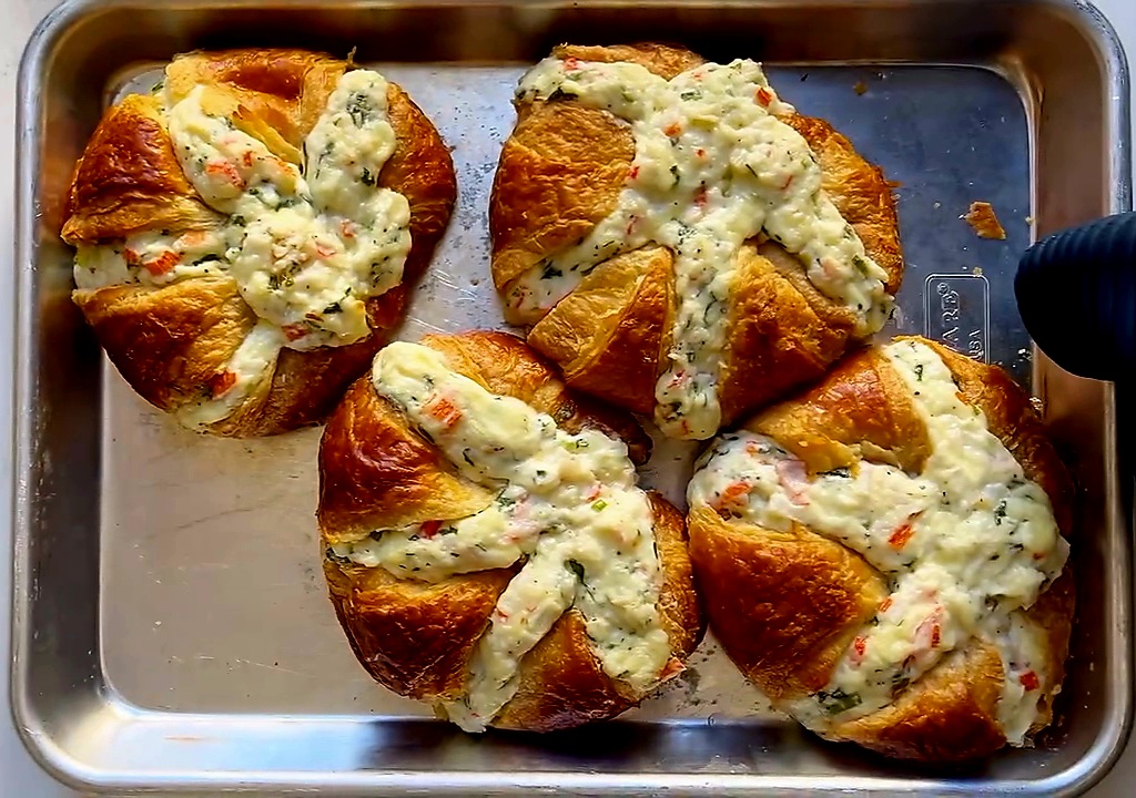 Golden Cheesy Crab Rangoon Croissants
