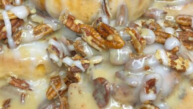 Caramel Pecan Cinnamon Rolls