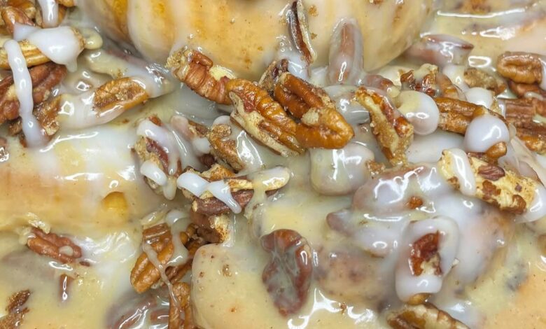 Caramel Pecan Cinnamon Rolls