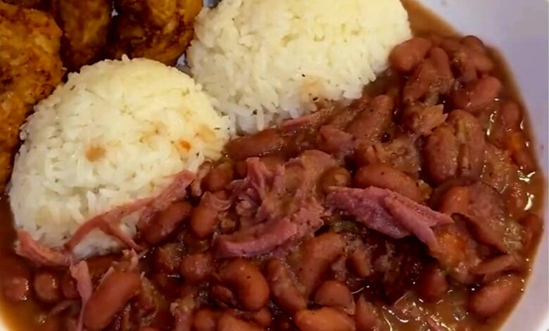 Red Beans and Rice with Fried Wings