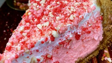 Strawberry Crunch Cheesecake