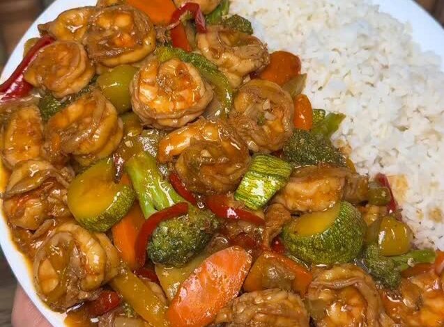 Chinese-Style Shrimp and Vegetables Stir-Fry