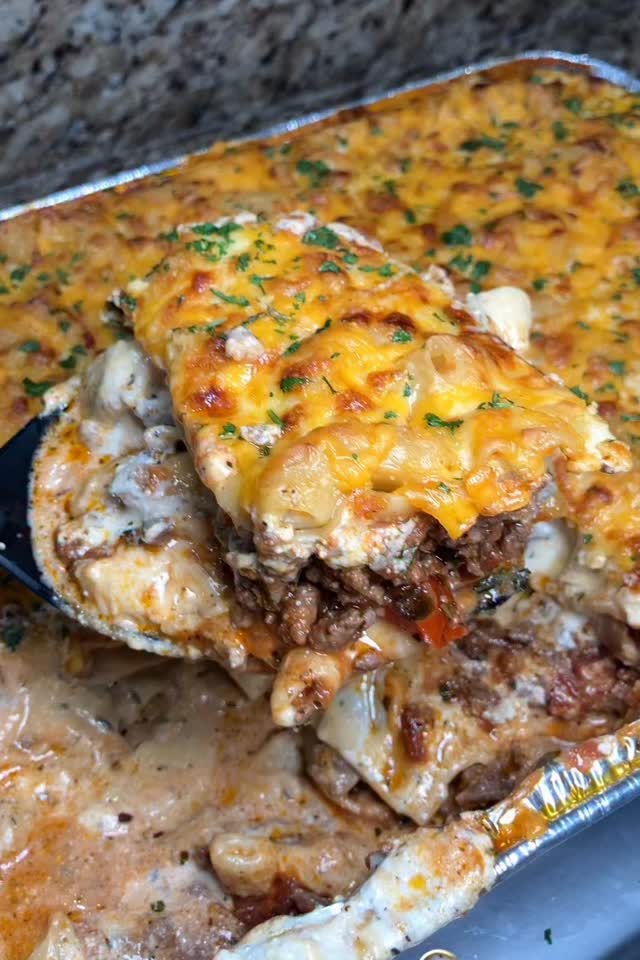 Mac & Cheese Lasagna