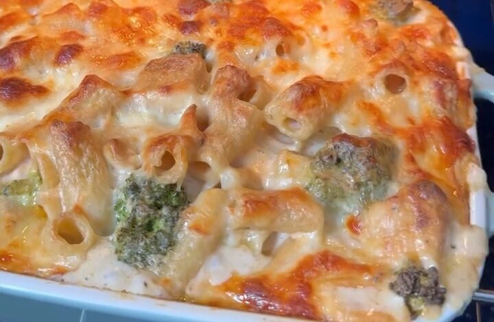 Chicken and Broccoli Alfredo Bake