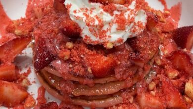 Strawberry Crunch Pancakes (Perfect Sunday Brunch Recipe)
